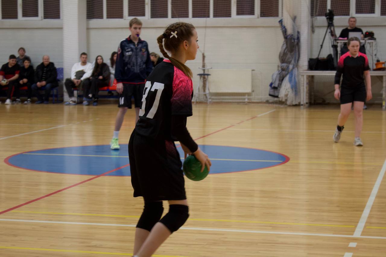 ГЕРОИ ГОРОДА XVI: ИТОГИ. Завершился Всероссийский турнир по гандболу среди любительских команд «Герои города XVI» ГЕРОИ ГОРОДА XVI: ИТОГИ. Завершился Всероссийский турнир по гандболу среди любительских команд «Герои города XVI»