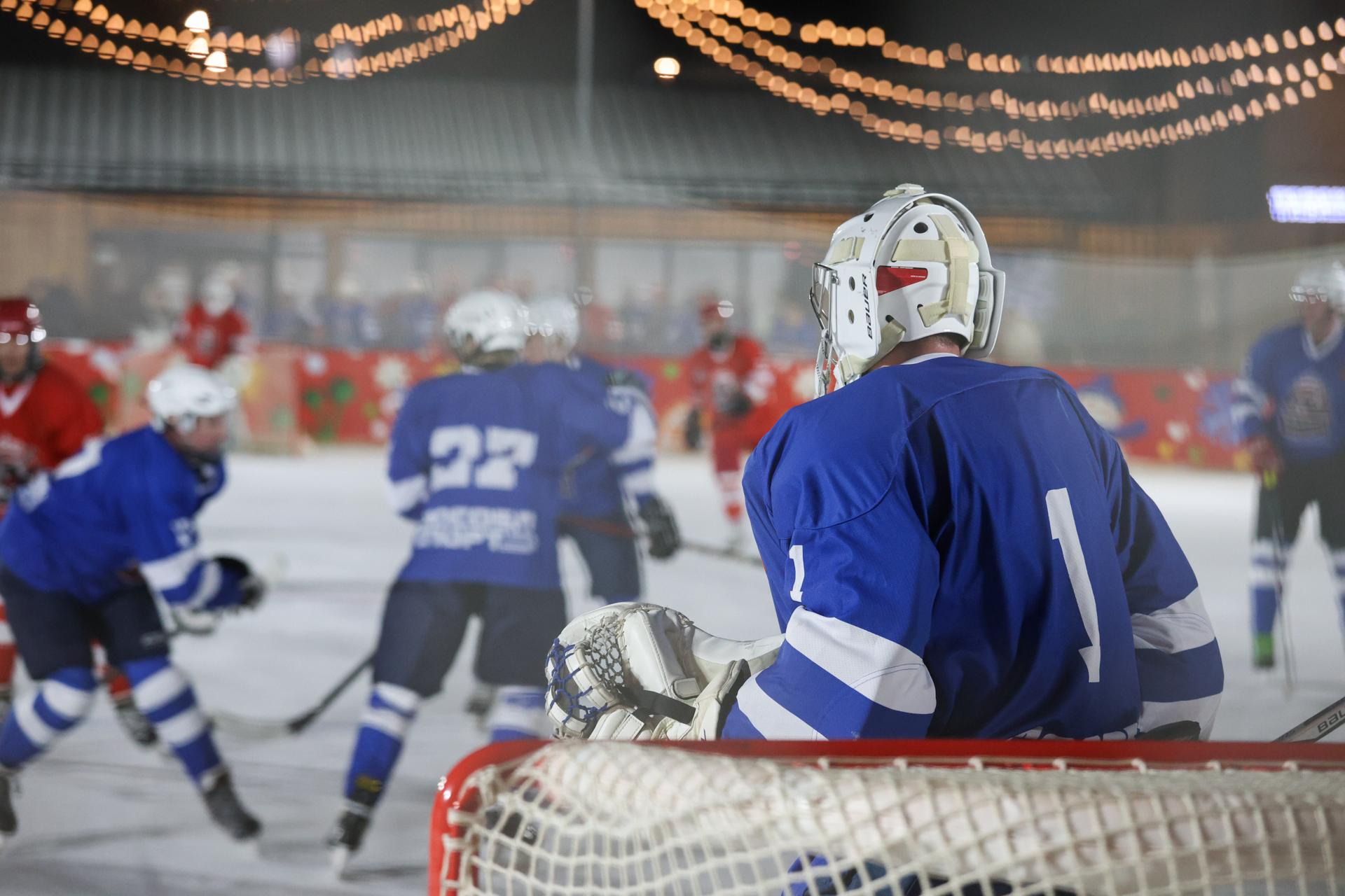V сезон губернаторского проекта «Выходи во двор» стартовал в Дмитрове V сезон губернаторского проекта «Выходи во двор» стартовал в Дмитрове