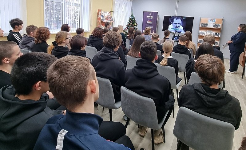 15 декабря в России отмечается особенная дата – День памяти журналистов, погибших при исполнении профессиональных обязанностей 15 декабря в России отмечается особенная дата – День памяти журналистов, погибших при исполнении профессиональных обязанностей