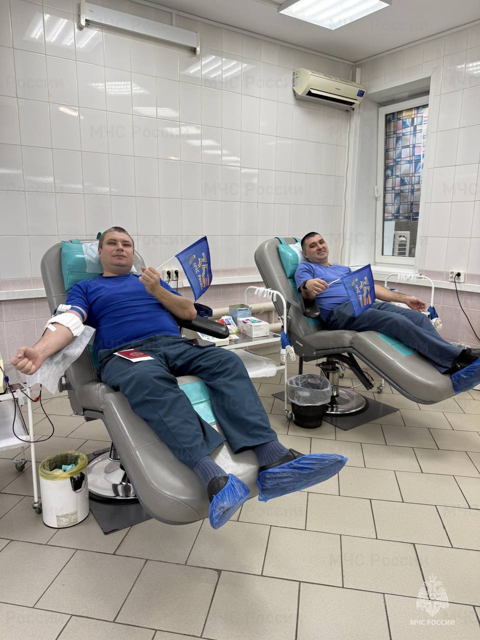 Сотрудники специального управления 101 ФПС МЧС России приняли участие в донорской акции Сотрудники специального управления 101 ФПС МЧС России приняли участие в донорской акции