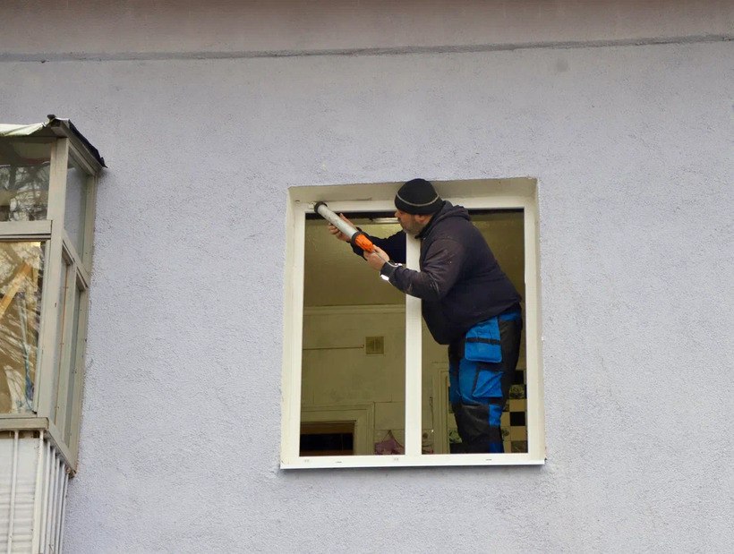 В Солнечногорске семья участника СВО получила новые окна В Солнечногорске семья участника СВО получила новые окна