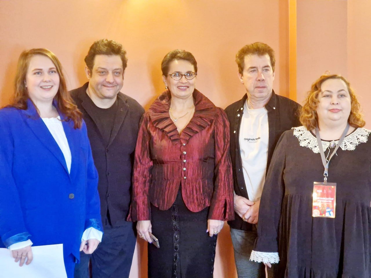 Актёр Михаил Полицеймако оценил юных чтецов конкурса имени Ваншенкина в Воскресенске Актёр Михаил Полицеймако оценил юных чтецов конкурса имени Ваншенкина в Воскресенске