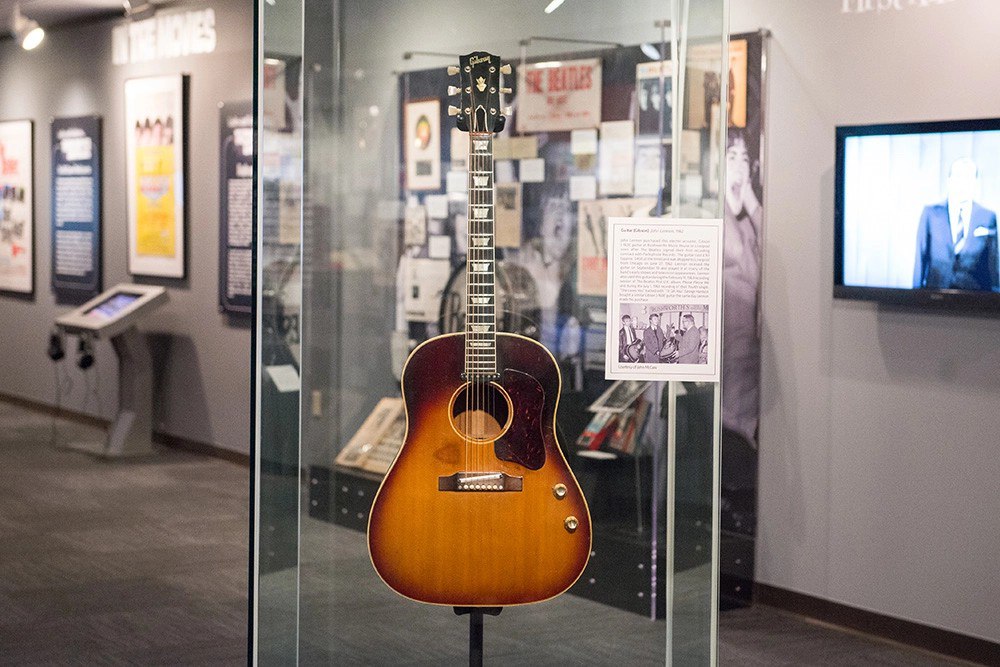 Купить легенду. Почём продавали гитары знаменитых рокеров на Западе и у нас Купить легенду. Почём продавали гитары знаменитых рокеров на Западе и у нас