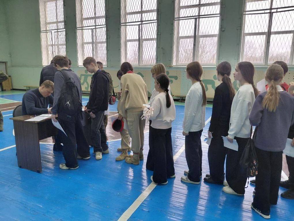 Настоящий спортивный фурор в нашей школе! Настоящий спортивный фурор в нашей школе!