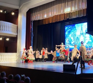 В Доме культуры им. Карла Маркса прошёл концерт театра танца «Гжель», посвященный 80-летию атомной промышленности