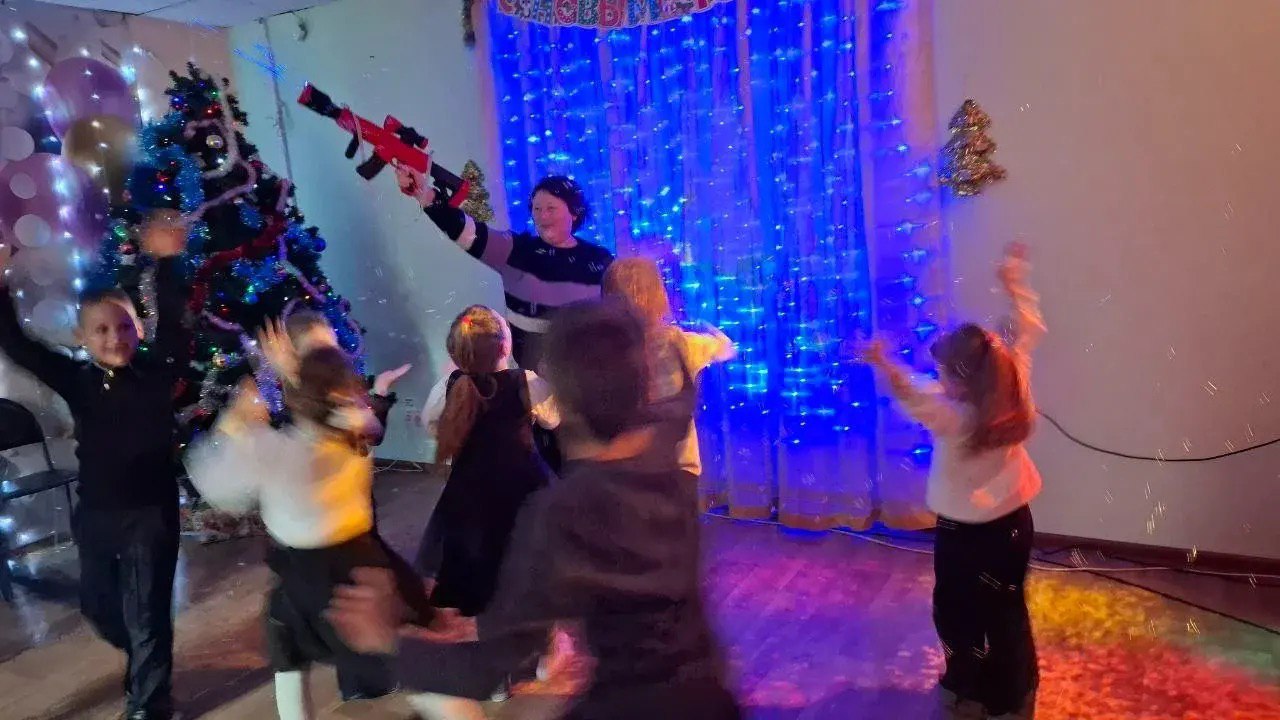 Наши новости. Воробьиная дискотека в ДК «Луч» м.о. Чехов Наши новости. Воробьиная дискотека в ДК «Луч» м.о. Чехов