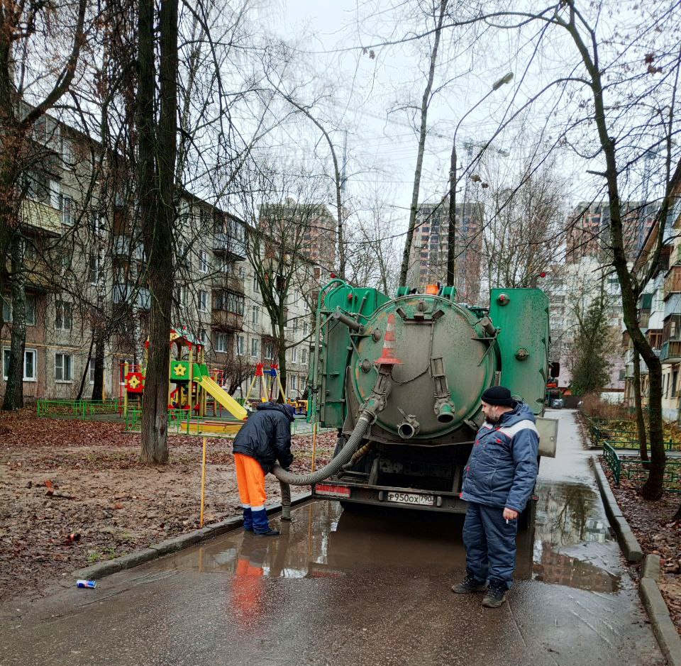 Продолжаем информировать о работе коммунальных служб округа Продолжаем информировать о работе коммунальных служб округа