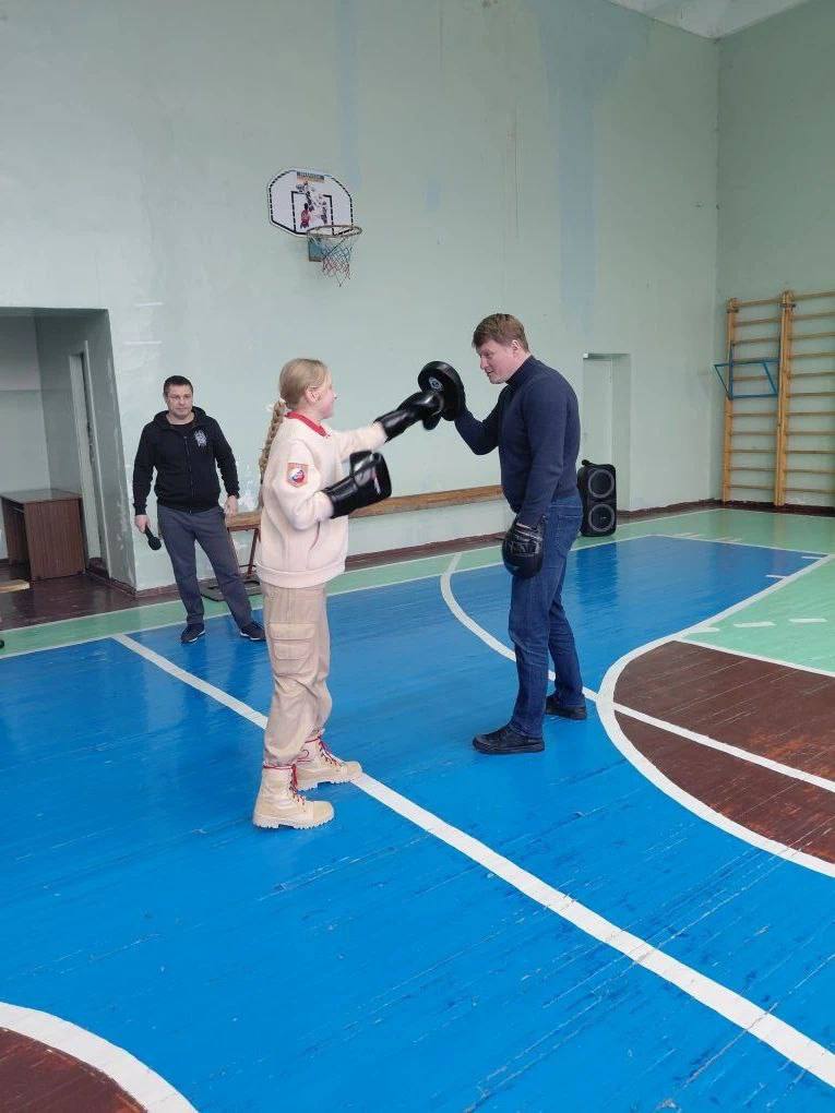 Настоящий спортивный фурор в нашей школе! Настоящий спортивный фурор в нашей школе!