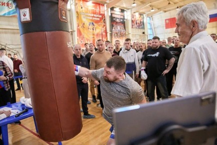 Спорт как реабилитация: в Солнечногорске прошёл боксёрский турнир для ветеранов