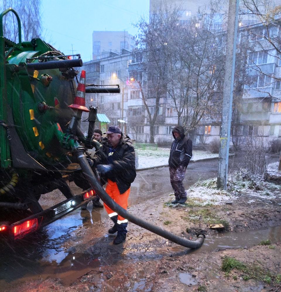 Продолжаем информировать о работе коммунальных служб округа Продолжаем информировать о работе коммунальных служб округа