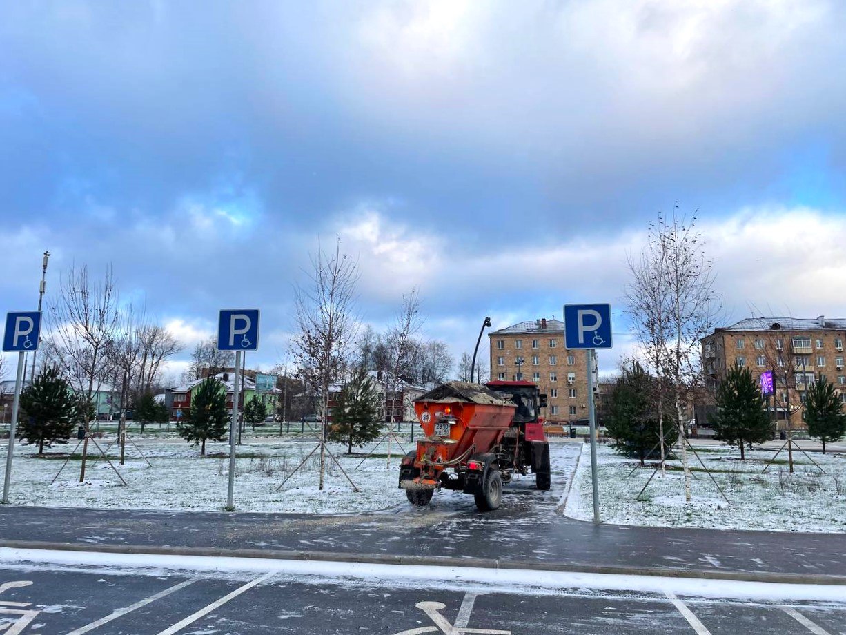 За прошедшую неделю в Электростали устранили около 114 м ям За прошедшую неделю в Электростали устранили около 114 м ям