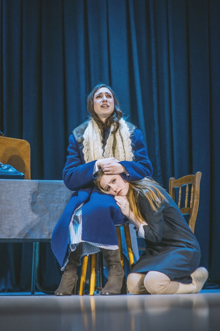 «Единая Россия» собрала более 500 зрителей на спектакле «Девчата» в Люберцах «Единая Россия» собрала более 500 зрителей на спектакле «Девчата» в Люберцах