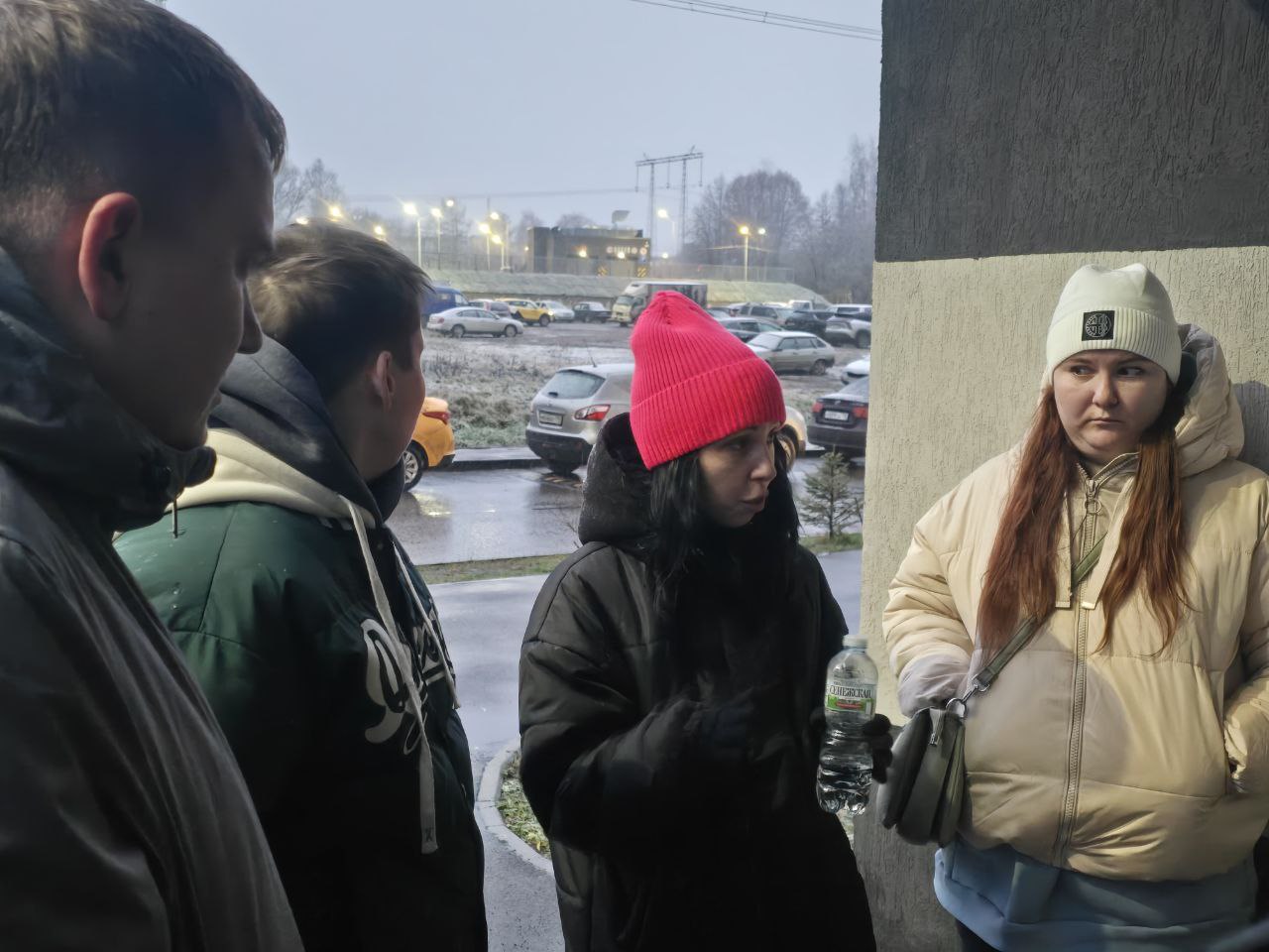 #НамНеВсёРавно. За последнее время в администрацию округа поступило несколько коллективных обращений от жителей жилого комплекса «Весна», что в Ивантеевке, с просьбой организовать парковку в районе комплекса, а также... #НамНеВсёРавно. За последнее время в администрацию округа поступило несколько коллективных обращений от жителей жилого комплекса «Весна», что в Ивантеевке, с просьбой организовать парковку в районе комплекса, а также...