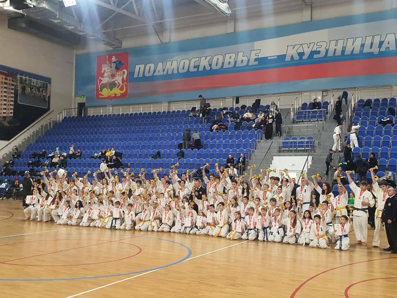 12 медалей завоевали спортсмены Люберец на Первенстве Московской области по кекусинкай каратэ 12 медалей завоевали спортсмены Люберец на Первенстве Московской области по кекусинкай каратэ