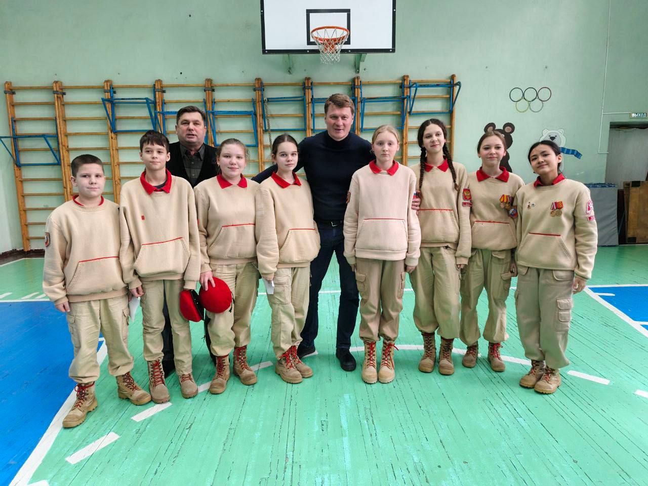 Настоящий спортивный фурор в нашей школе! Настоящий спортивный фурор в нашей школе!