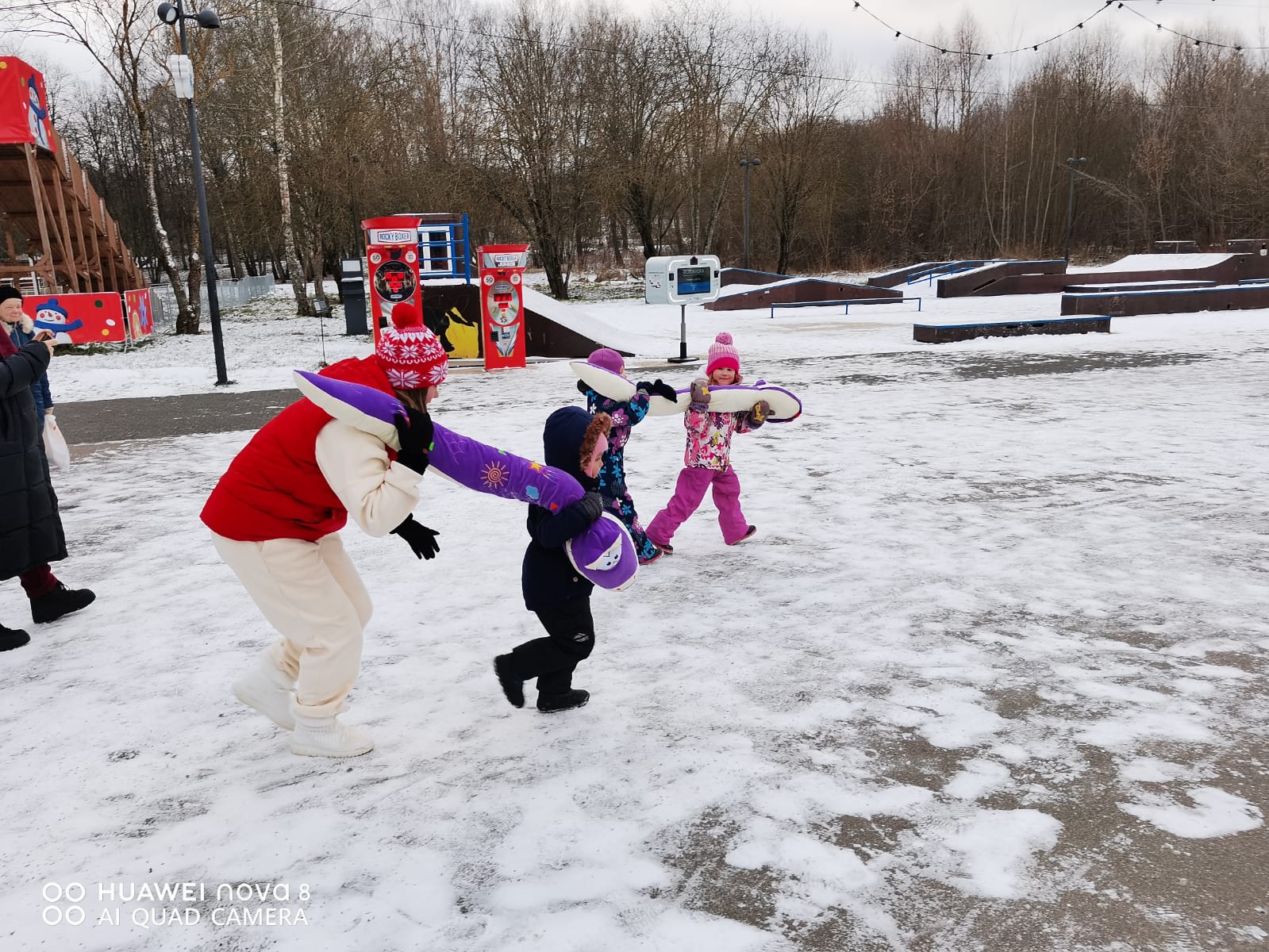 Наши новости. Игровая программа в городском парке культуры и отдыха в муниципальном округе Чехов Наши новости. Игровая программа в городском парке культуры и отдыха в муниципальном округе Чехов