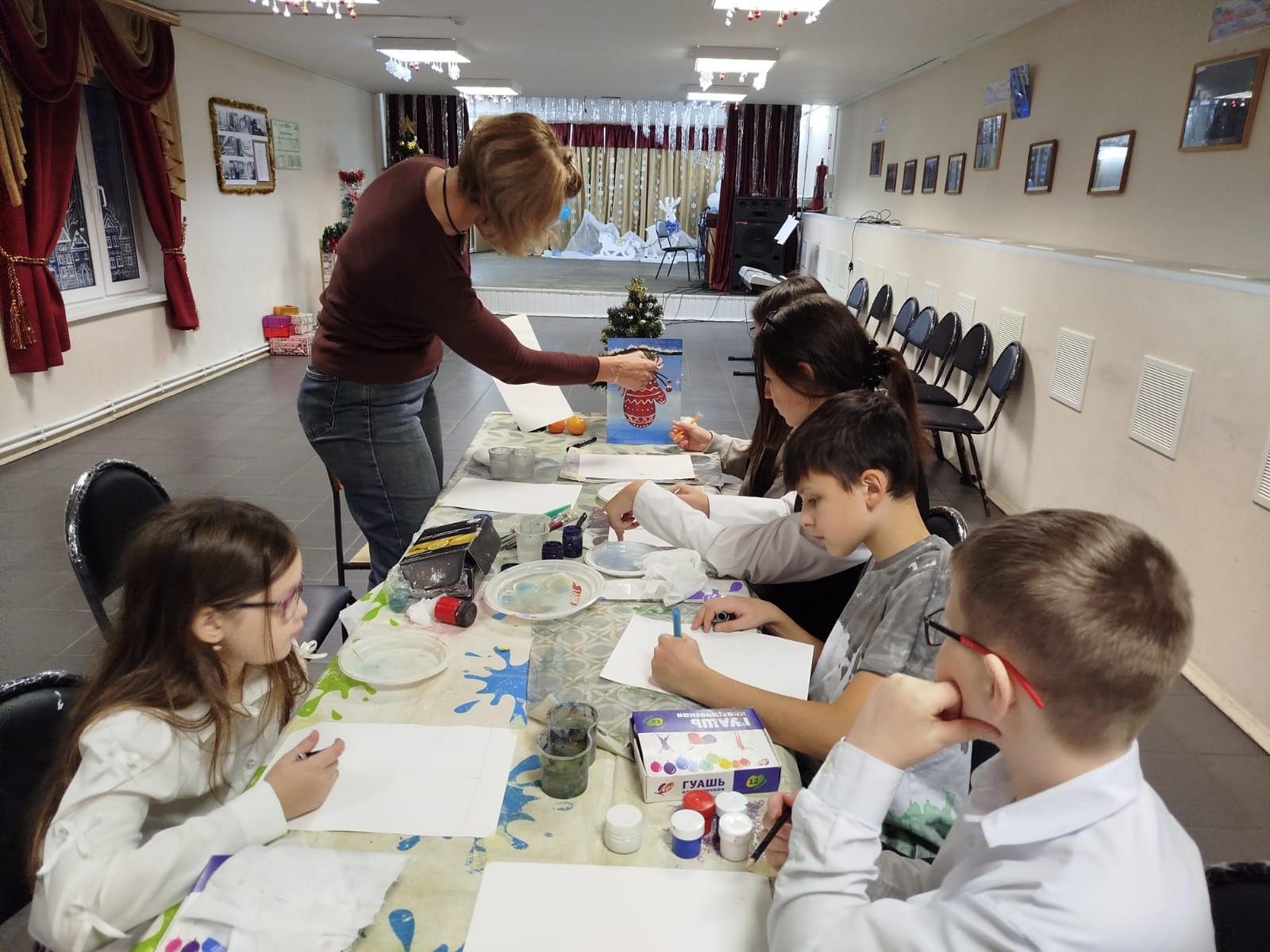 Наши новости. Мастер - класс "Мастерство Новогодья" прошел в с. Молоди м.о. Чехов