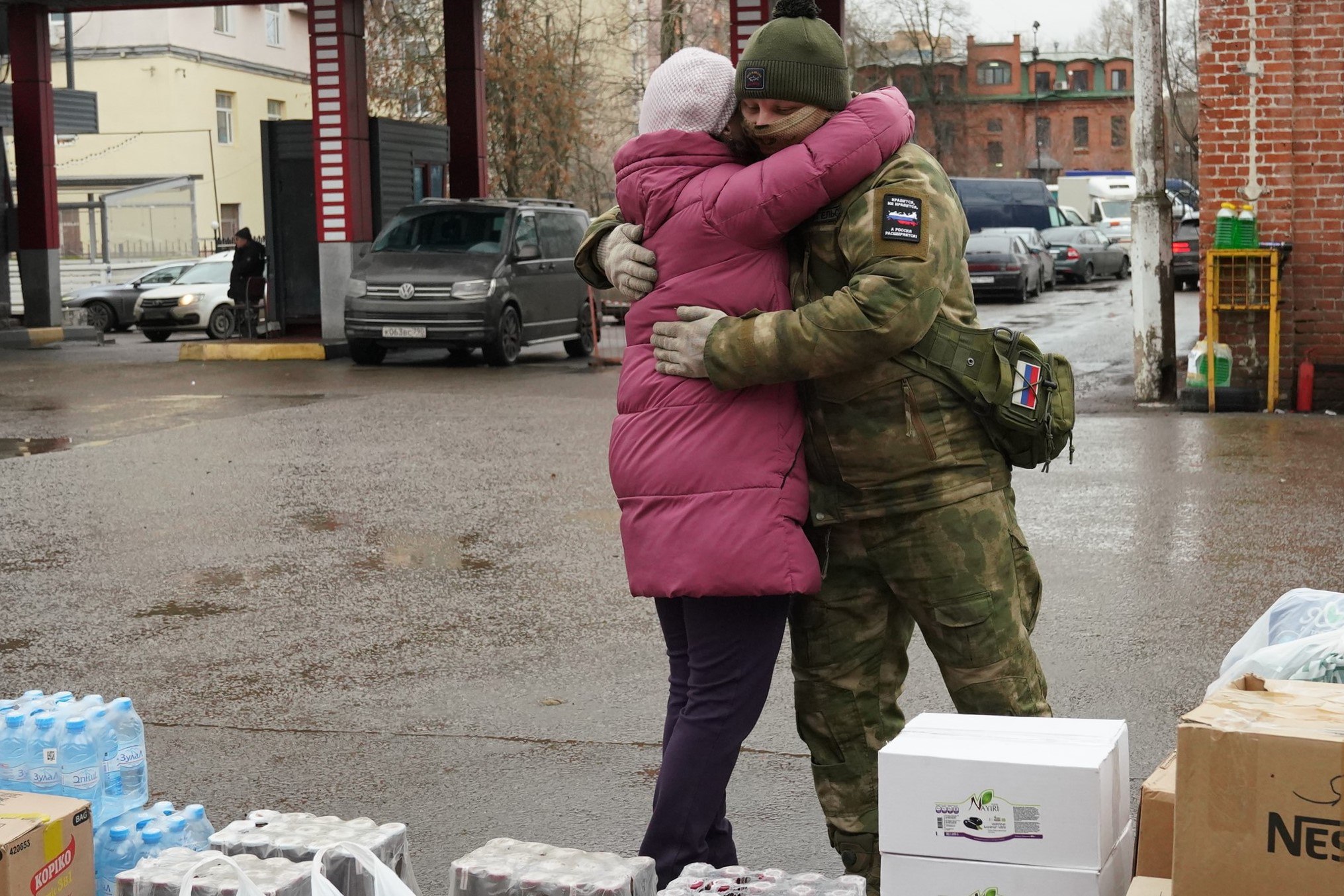 Более 80 тонн гуманитарной помощи участникам СВО отправили из Реутова Более 80 тонн гуманитарной помощи участникам СВО отправили из Реутова