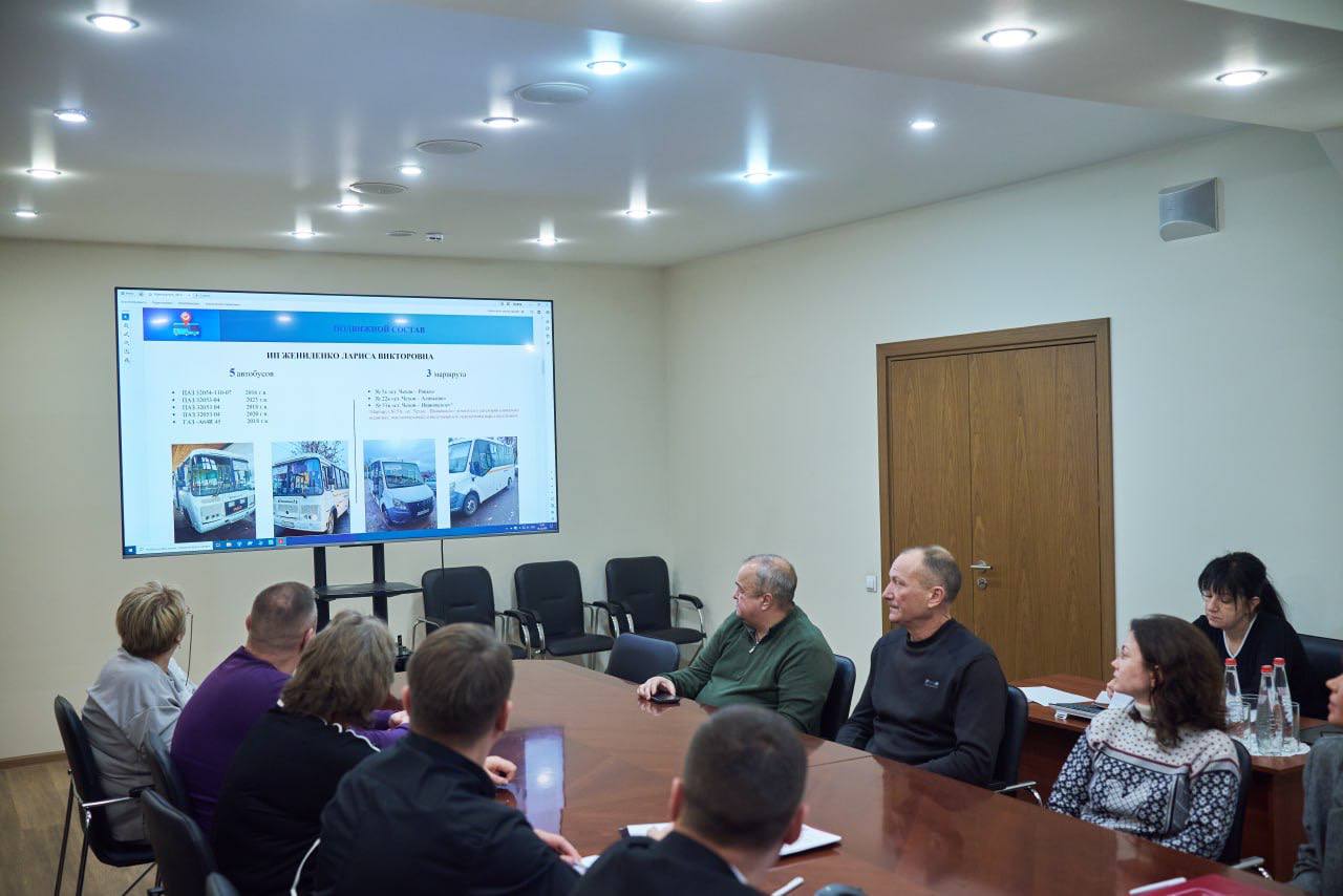 Михаил Собакин: В ходе профильного часа по транспорту вместе с представителями компаний-перевозчиков обсудили работу транспортного обслуживания жителей и инфраструктурные вопросы Михаил Собакин: В ходе профильного часа по транспорту вместе с представителями компаний-перевозчиков обсудили работу транспортного обслуживания жителей и инфраструктурные вопросы