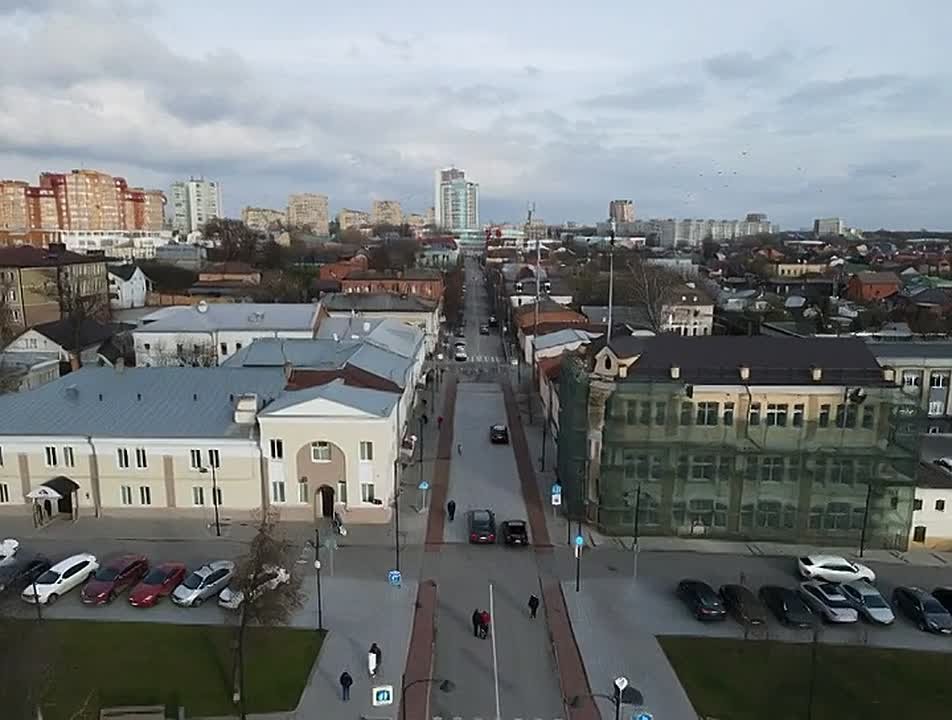 Доброе утро, Серпухов!. Желаем хорошего дня и отличного настроения! Погода по-прежнему удивляет своими бесснежными капризами