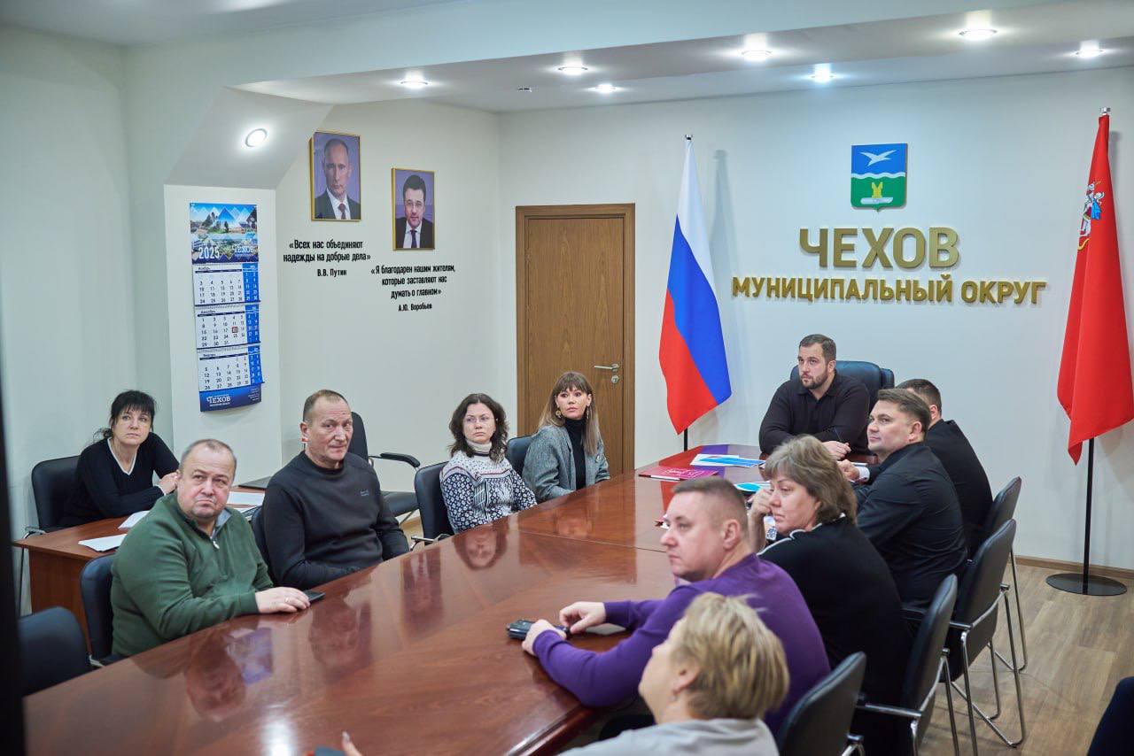 Михаил Собакин: В ходе профильного часа по транспорту вместе с представителями компаний-перевозчиков обсудили работу транспортного обслуживания жителей и инфраструктурные вопросы