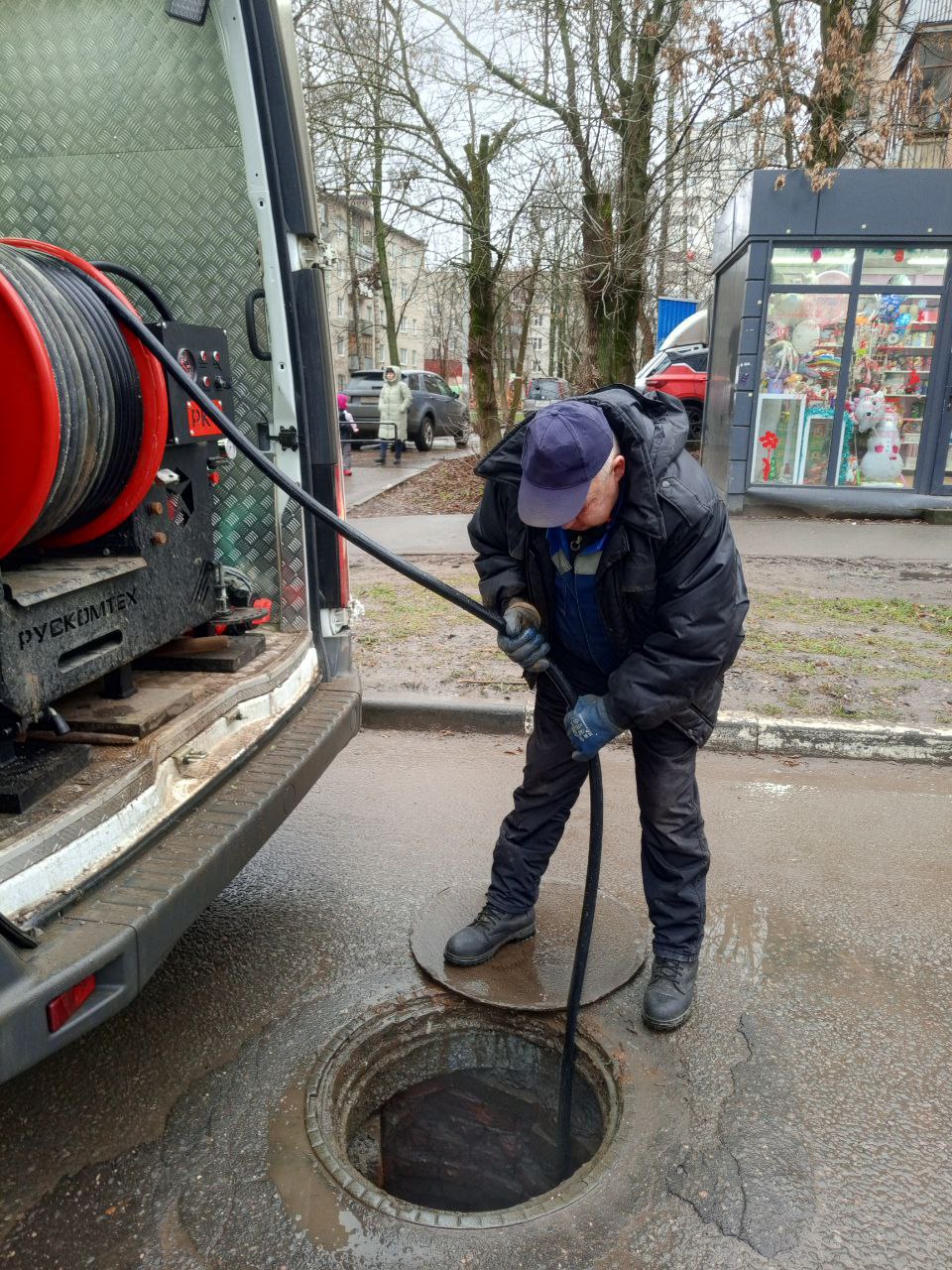 Продолжаем информировать о работе коммунальных служб округа Продолжаем информировать о работе коммунальных служб округа