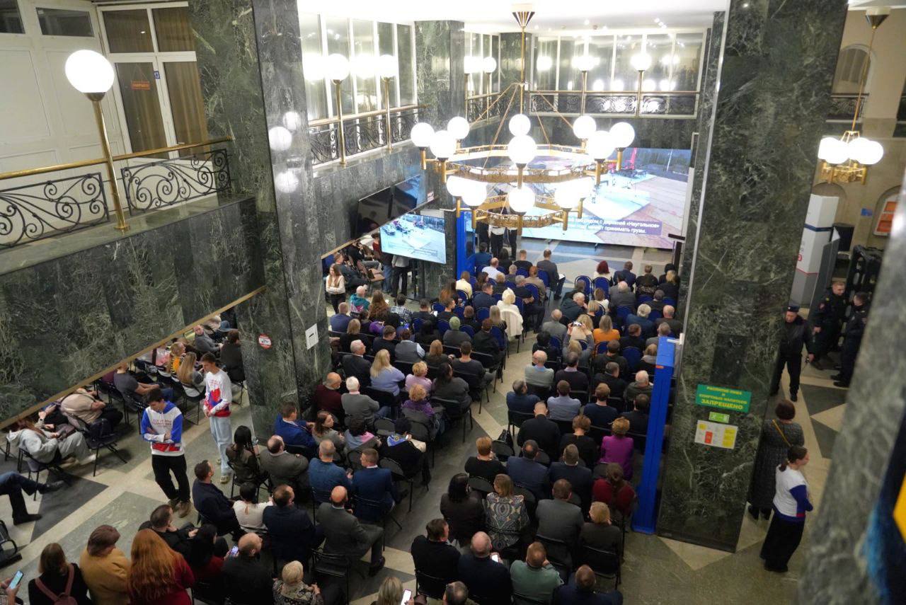 Сегодня в здании автовокзала прошла большая презентация проекта нового транспортно-пересадочного узла Сергиева Посада, который объединит в себе железнодорожный вокзал и автовокзал Сегодня в здании автовокзала прошла большая презентация проекта нового транспортно-пересадочного узла Сергиева Посада, который объединит в себе железнодорожный вокзал и автовокзал