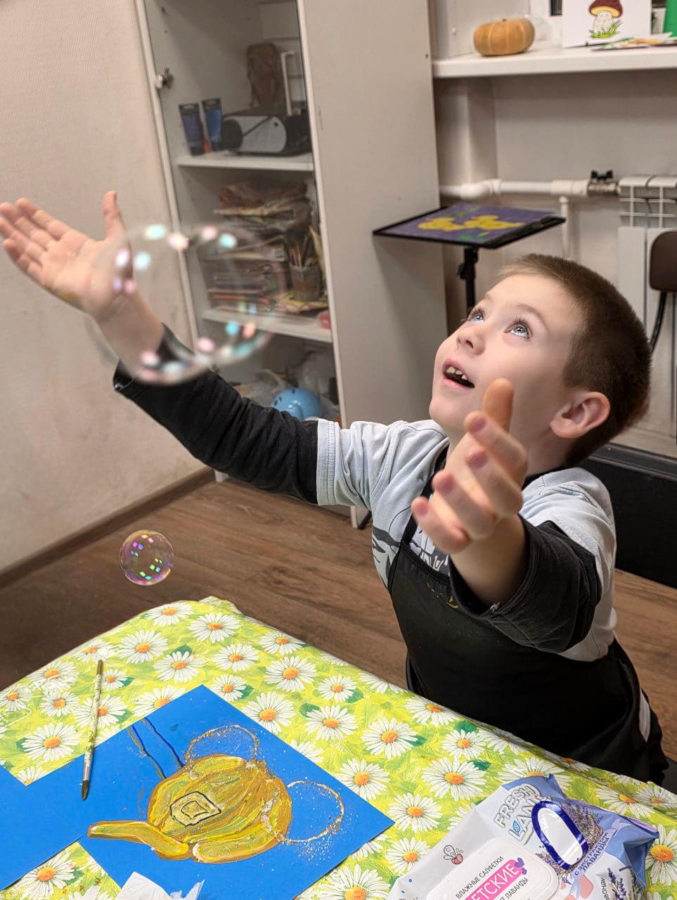 Художественный мастер-класс «Карета для Золушки» состоялся для детей муниципального округа Чехов Художественный мастер-класс «Карета для Золушки» состоялся для детей муниципального округа Чехов