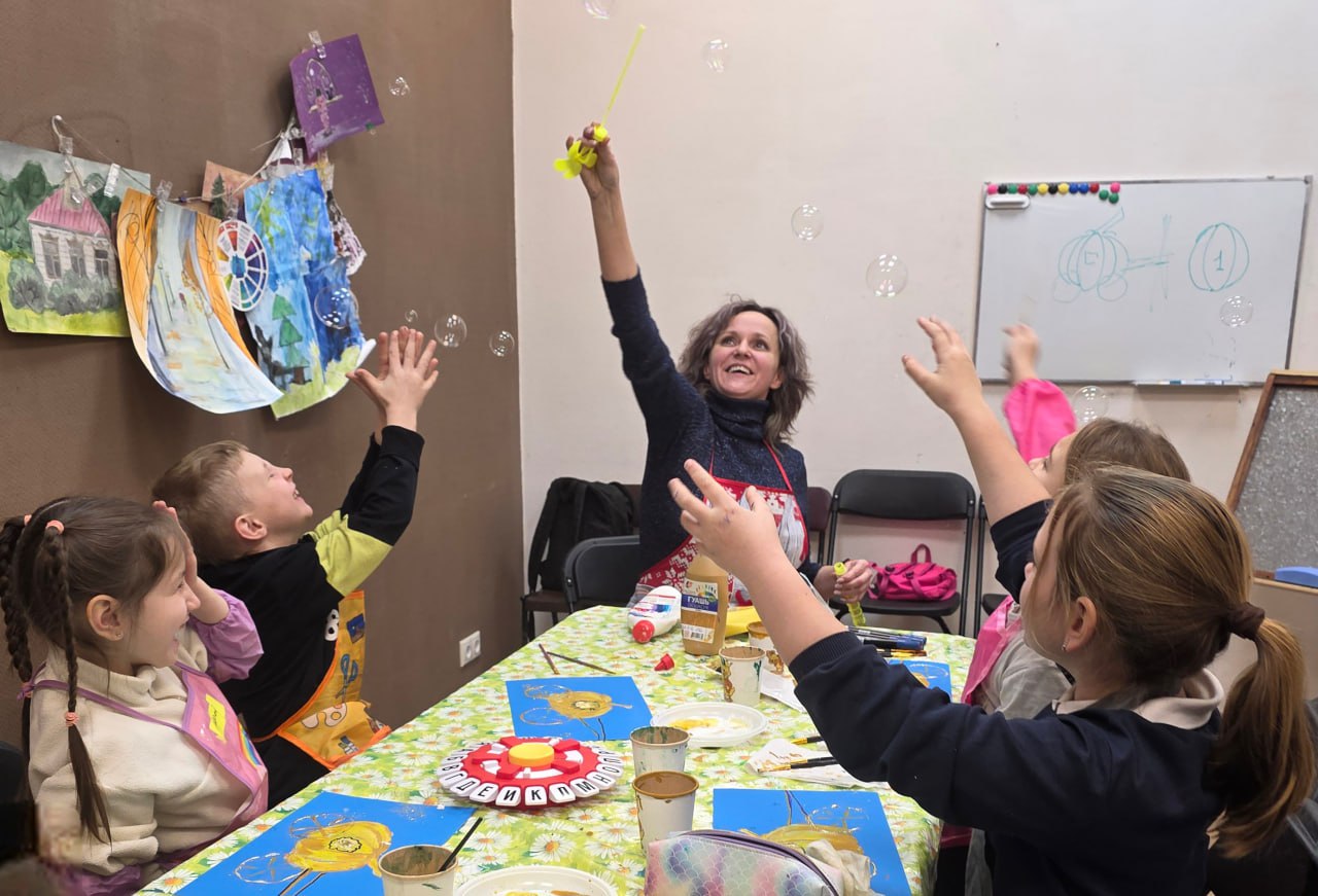 Художественный мастер-класс «Карета для Золушки» состоялся для детей муниципального округа Чехов