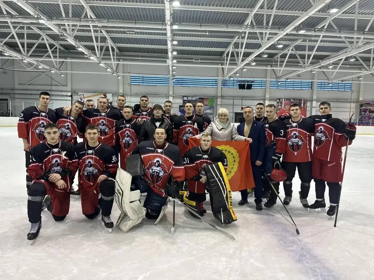 Хоккейная команда «Воевода» из Серпухова вновь на высоте! Хоккейная команда «Воевода» из Серпухова вновь на высоте!