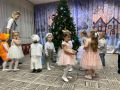 Сегодня в нашем детском саду состоялся замечательный праздник – новогодний утренник у самых маленьких воспитанников