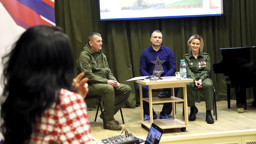 Молодёжи Солнечногорска рассказали о поступлении в военные вузы Молодёжи Солнечногорска рассказали о поступлении в военные вузы