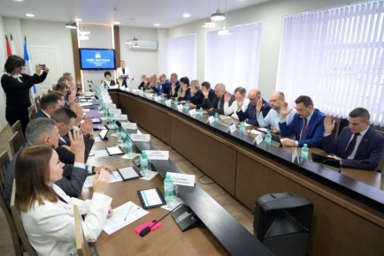 Сегодня также важный день и для Сергиево-Посадского городского округа — на заседании Совета депутатов был принят бюджет на 2026 год и плановый период 2027-2028 годов