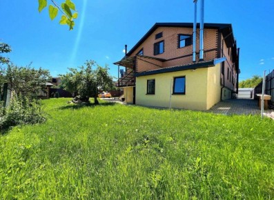 Массовое отравление в подмосковном пансионате — 15 человек госпитализированы