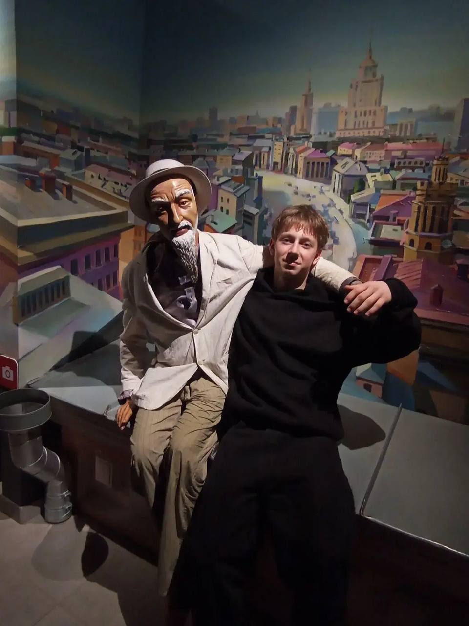 Ученики 9Г, 9Д, 9Е и 8Е провели потрясающий день в новогодней Москве! Ученики 9Г, 9Д, 9Е и 8Е провели потрясающий день в новогодней Москве!