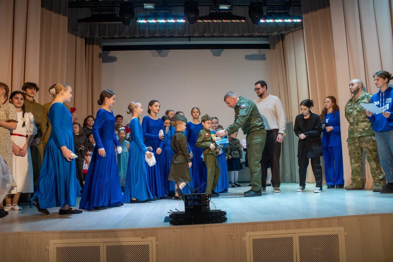 Танцевальные номера школьников Люберец на фестивале «Ритмы войны» оценивали ветераны СВО Танцевальные номера школьников Люберец на фестивале «Ритмы войны» оценивали ветераны СВО