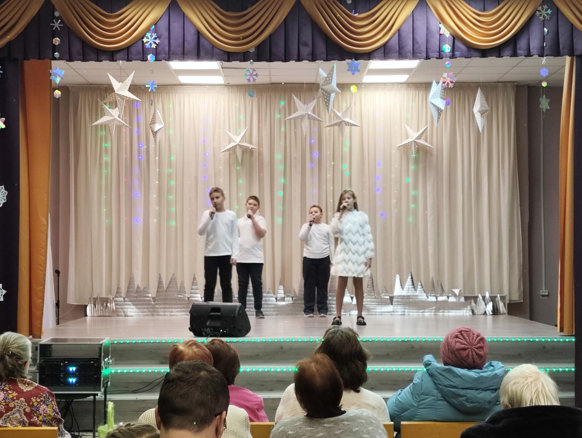 Наши новости. Новогодний вечер «Если веришь в чудеса» в ДК «Фортуна» м.о. Чехов Наши новости. Новогодний вечер «Если веришь в чудеса» в ДК «Фортуна» м.о. Чехов