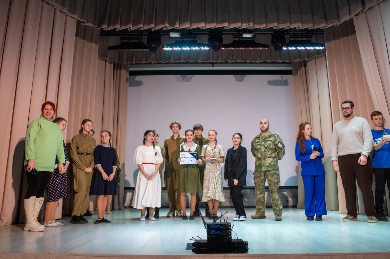 Танцевальные номера школьников Люберец на фестивале «Ритмы войны» оценивали ветераны СВО Танцевальные номера школьников Люберец на фестивале «Ритмы войны» оценивали ветераны СВО