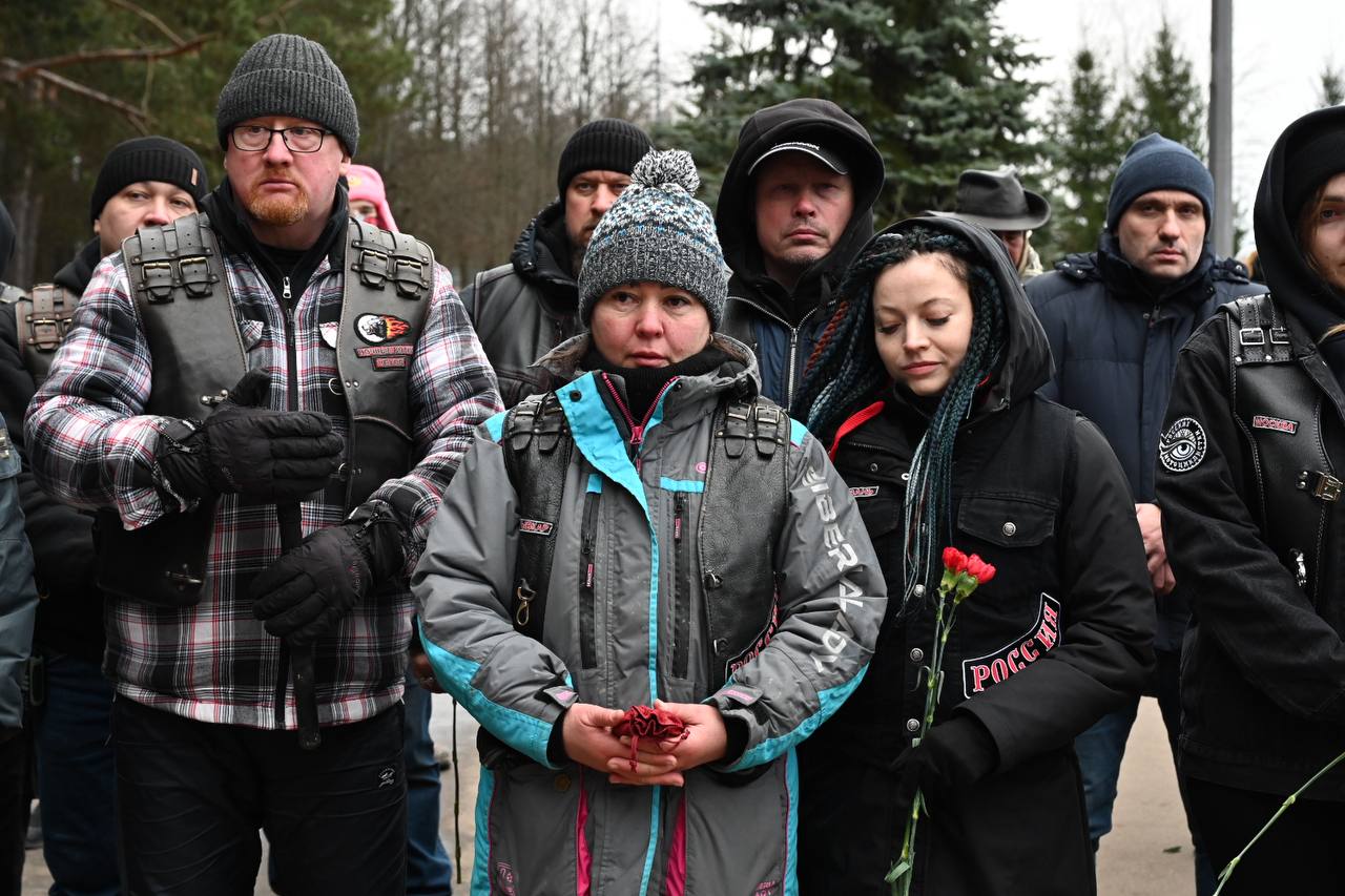 Сегодня в Серпухове в девятый раз стартовал ежегодный автомотопробег «Непокоренный рубеж» Сегодня в Серпухове в девятый раз стартовал ежегодный автомотопробег «Непокоренный рубеж»