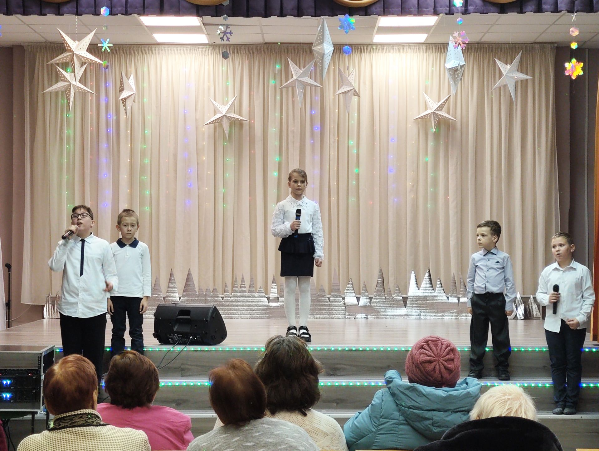 Наши новости. Новогодний вечер «Если веришь в чудеса» в ДК «Фортуна» м.о. Чехов Наши новости. Новогодний вечер «Если веришь в чудеса» в ДК «Фортуна» м.о. Чехов