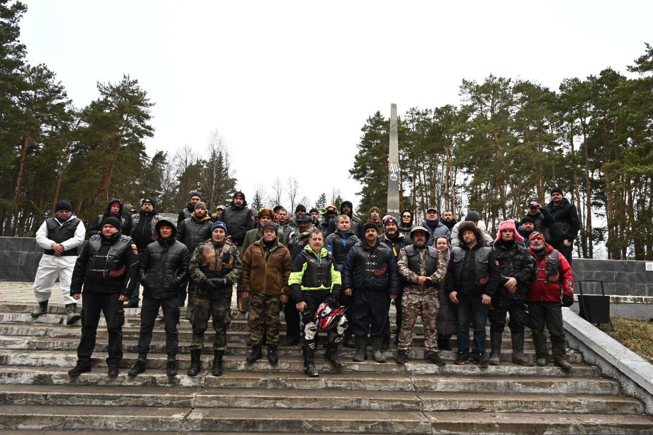 Сегодня в Серпухове в девятый раз стартовал ежегодный автомотопробег «Непокоренный рубеж»