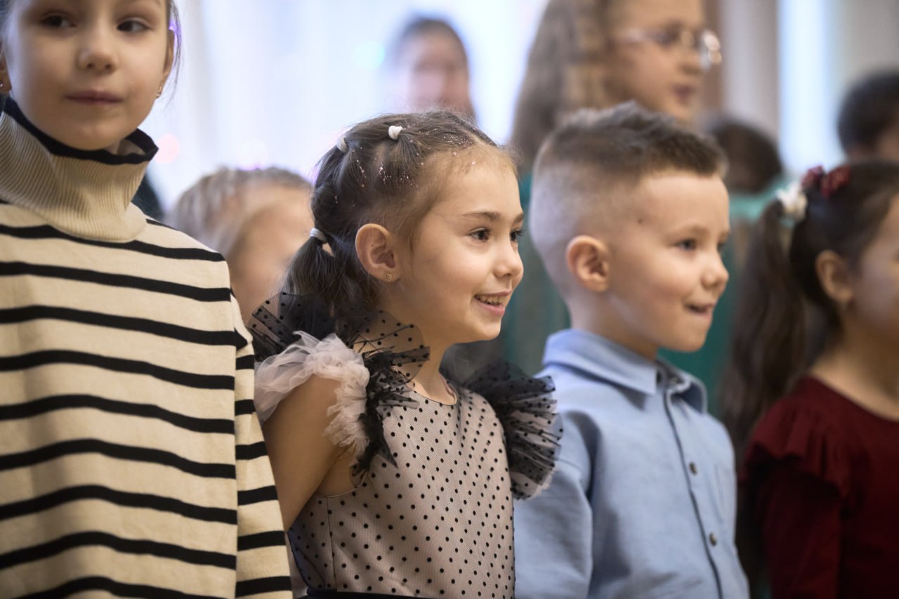 Игорь Сухин: Сегодня в нашем театре драмы и комедии особенные зрители и самые искренние улыбки Игорь Сухин: Сегодня в нашем театре драмы и комедии особенные зрители и самые искренние улыбки