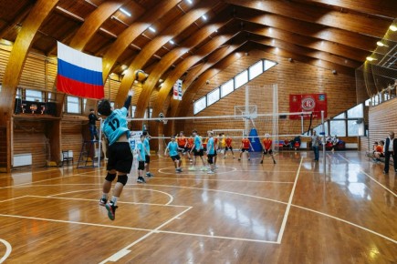 19 декабря в физкультурно-оздоровительном зале «Тонус» прошел 3 тур Чеховской Школьной Лиги по волейболу среди юношей!