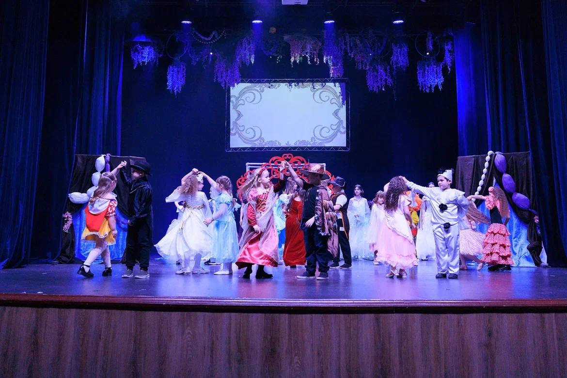 Волшебство, приключения и сказочные герои Нового года! Волшебство, приключения и сказочные герои Нового года!