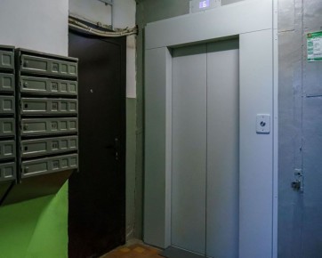 ������� ������� ����� � ���������� � ������� ������ � ��������������� �����