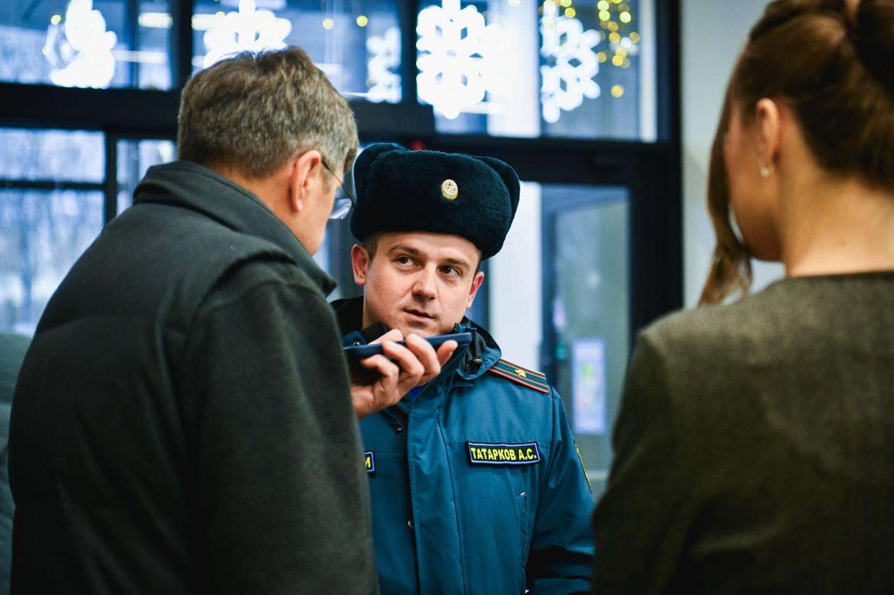 В Химках провели тренировку по эвакуации В Химках провели тренировку по эвакуации