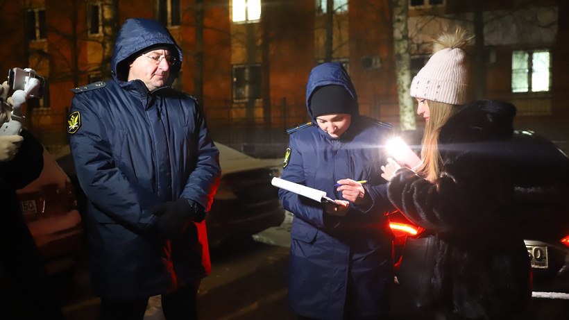 В Солнечногорске арестовали два автомобиля должников по ЖКХ и налогам В Солнечногорске арестовали два автомобиля должников по ЖКХ и налогам