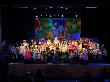 В рамках проекта «Успех V Единстве поколений» партии «Единая Россия» и областного проекта «Зима в Подмосковье» в Доме культуры «Гармония» состоялось театрализованное представление для детей из многодетных семей и семей...