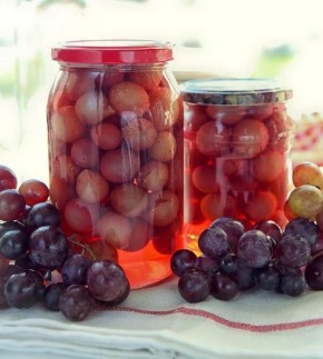 Как создать вкусный виноградный компот на зиму: простой рецепт