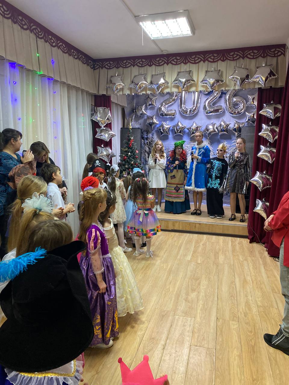 Наши новости. Новогодний утренник "Чудеса под Новый год" в м.о. Чехов Наши новости. Новогодний утренник "Чудеса под Новый год" в м.о. Чехов